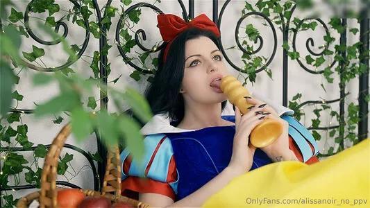 Alissa Noir OnlyFans Leaked Free Thumbnail Picture - #AIK2NpA1G1
