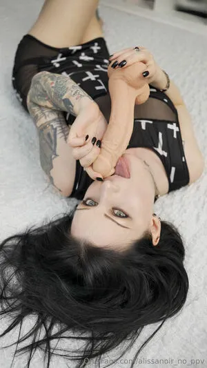 Alissa Noir OnlyFans Leaked Free Thumbnail Picture - #k0lnzgE0Om