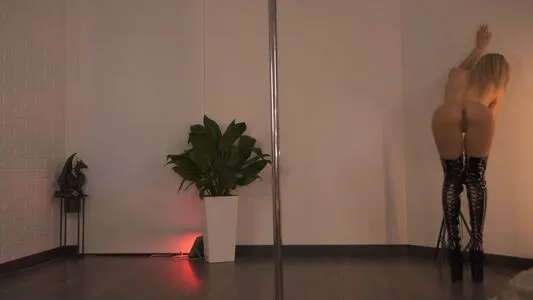 Alissa Wxw OnlyFans Leaked Free Thumbnail Picture - #JOpcS1fS69