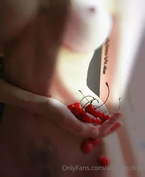 Alissalissfree OnlyFans Leaked Free Thumbnail Picture - #03GNC6p7gb