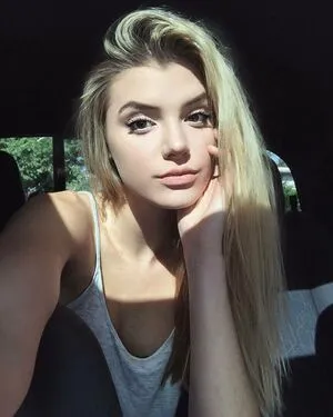 Alissaviolet OnlyFans Leaked Free Thumbnail Picture - #B1Pb1viBfO