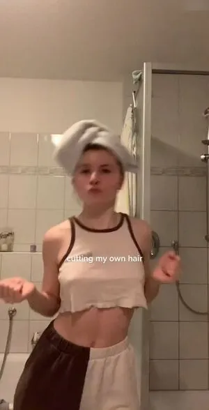 Alissaxcollin OnlyFans Leaked Free Thumbnail Picture - #6t7AK1k4wp