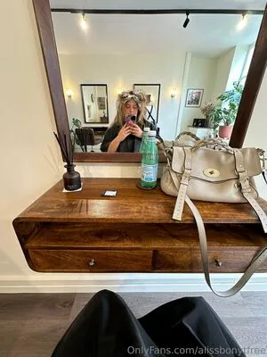 Alissbonytfree OnlyFans Leaked Free Thumbnail Picture - #tmDWK0KBe3