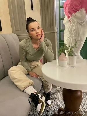 Alisson Shine OnlyFans Leaked Free Thumbnail Picture - #kykUIfWsVu
