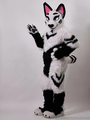 Aliuros OnlyFans Leaked Free Thumbnail Picture - #UgTtJkoFfV