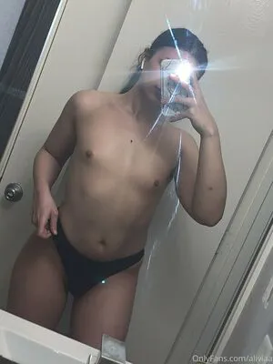 Aliviaa OnlyFans Leaked Free Thumbnail Picture - #7xJox9vWm8