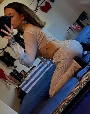 Alixa Rgx OnlyFans Leaked Free Thumbnail Picture - #RBpnNI49r3