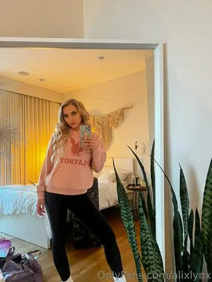 Alixlynx OnlyFans Leaked Free Thumbnail Picture - #12BMpws8ez