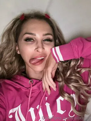 Alixlynx OnlyFans Leaked Free Thumbnail Picture - #D1kDCFCQKL