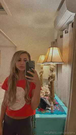 Alixlynx OnlyFans Leaked Free Thumbnail Picture - #u7YKhDcaWL