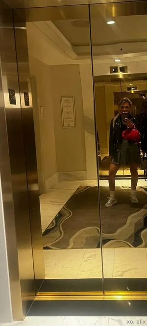 Alixlynx OnlyFans Leaked Free Thumbnail Picture - #G7dPxU8USf