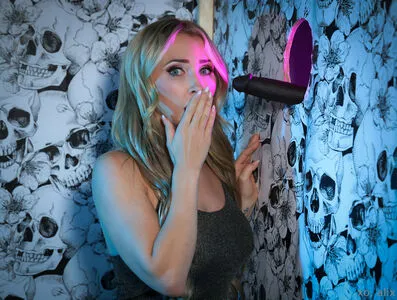 Alixlynx OnlyFans Leaked Free Thumbnail Picture - #WIaNoXtlTo