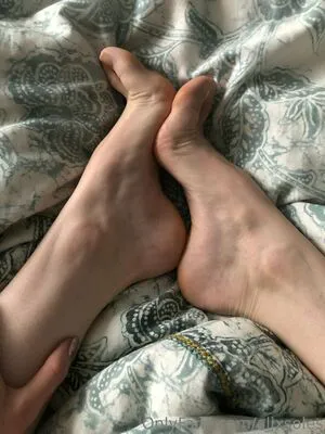 Alixsoles OnlyFans Leaked Free Thumbnail Picture - #iGrbkkzTvN