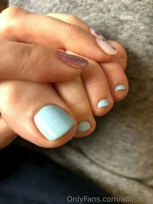 Alixsoles OnlyFans Leaked Free Thumbnail Picture - #lP0kzj4FUK