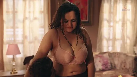 Aliya Naaz OnlyFans Leaked Free Thumbnail Picture - #zQbdidk4rj