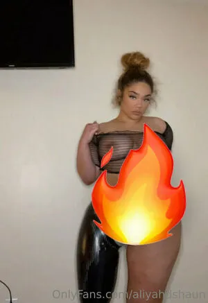 Aliyahdshaun OnlyFans Leaked Free Thumbnail Picture - #lplJDVymSS