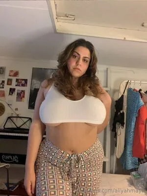 Aliyahmaya OnlyFans Leaked Free Thumbnail Picture - #AbnFeX6Vih
