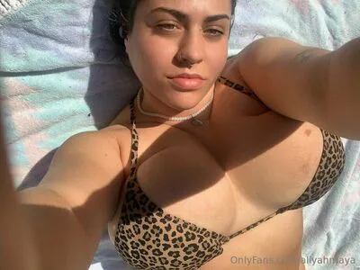 Aliyahmaya OnlyFans Leaked Free Thumbnail Picture - #NJjfVOjVgT