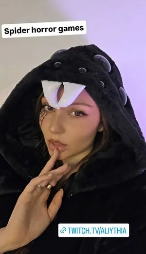 Aliythia OnlyFans Leaked Free Thumbnail Picture - #09VmR5LvA4