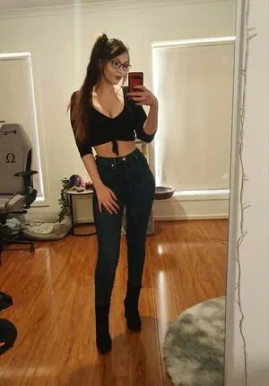 Aliythia OnlyFans Leaked Free Thumbnail Picture - #1JZQBP1Q1u