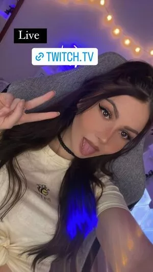 Aliythia OnlyFans Leaked Free Thumbnail Picture - #CfiR5NsRFv