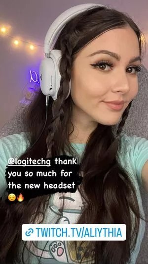 Aliythia OnlyFans Leaked Free Thumbnail Picture - #QzOkrEWO4d