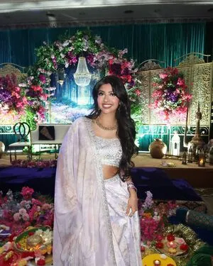 Aliza Shan OnlyFans Leaked Free Thumbnail Picture - #UNPaOUfoJX