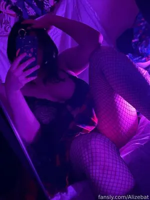 Alizebat OnlyFans Leaked Free Thumbnail Picture - #ijrrtCh9iT