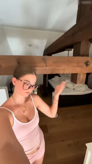 Alizee Talk OnlyFans Leaked Free Thumbnail Picture - #3E0OediA4B