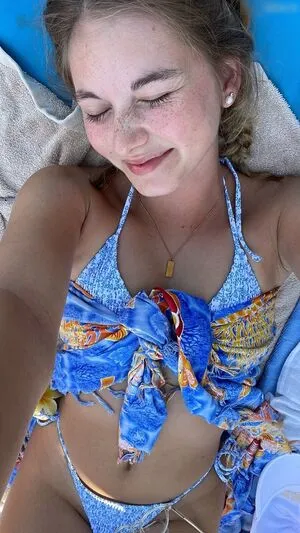 Alizee Talk OnlyFans Leaked Free Thumbnail Picture - #JB3e3vXYf4