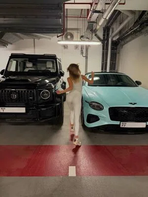 Alla Bruletova OnlyFans Leaked Free Thumbnail Picture - #SStGrnVbPX