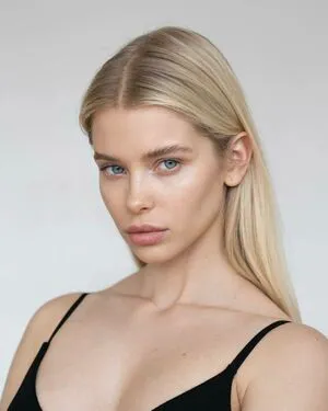 Alla Bruletova OnlyFans Leaked Free Thumbnail Picture - #ubN0X0XE83