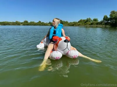 Allatexa OnlyFans Leaked Free Thumbnail Picture - #AR6D0Z4ofK