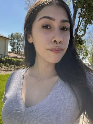 Alldaypariss OnlyFans Leaked Free Thumbnail Picture - #SNH8udBSSI
