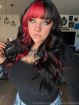 Alleyswonderland OnlyFans Leaked Free Thumbnail Picture - #5YjkmZuin3
