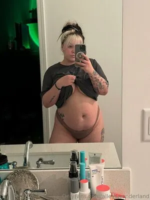 Alleyswonderland OnlyFans Leaked Free Thumbnail Picture - #8S2sxVfo4t