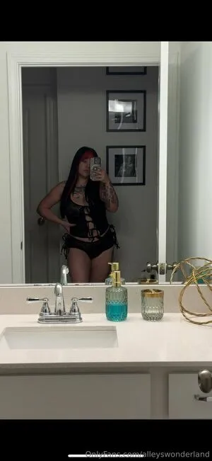 Alleyswonderland OnlyFans Leaked Free Thumbnail Picture - #MVf73yxuYQ