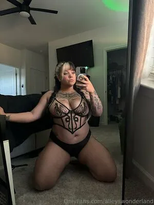 Alleyswonderland OnlyFans Leaked Free Thumbnail Picture - #UB7cVYmULw