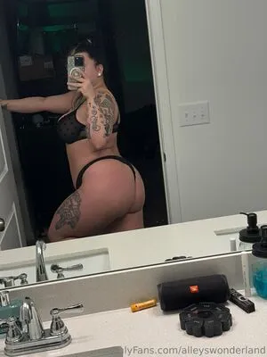 Alleyswonderland OnlyFans Leaked Free Thumbnail Picture - #WkuihBn3kZ