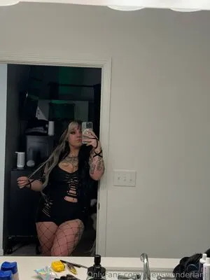 Alleyswonderland OnlyFans Leaked Free Thumbnail Picture - #mT9EnrR0n1