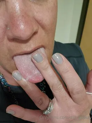 Allhighway OnlyFans Leaked Free Thumbnail Picture - #nmEsYdic0I