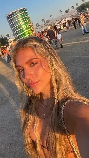 Alli Jo OnlyFans Leaked Free Thumbnail Picture - #ZPcENP3Ig5