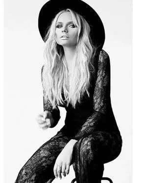 Alli Simpson OnlyFans Leaked Free Thumbnail Picture - #pNerXLpClg