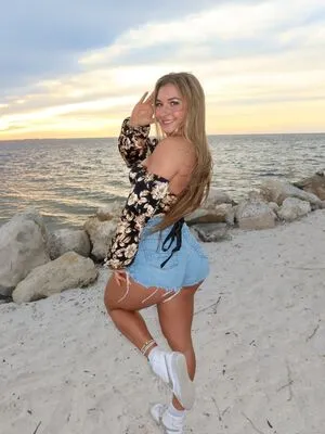 Allie Brink OnlyFans Leaked Free Thumbnail Picture - #H3ZaNF40MY