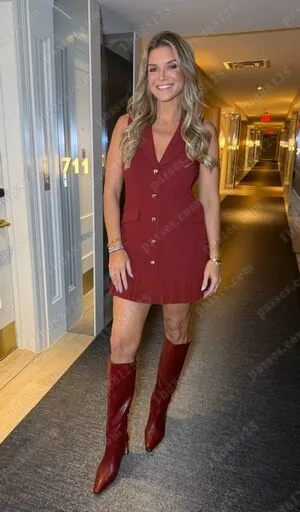 Allie Clifton OnlyFans Leaked Free Thumbnail Picture - #2WM2wA9uu8