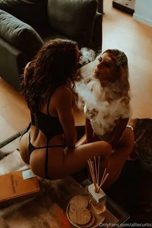 Allie Curtis OnlyFans Leaked Free Thumbnail Picture - #VTyYyFNVS5