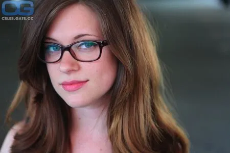 Allie Goertz OnlyFans Leaked Free Thumbnail Picture - #AK4MlBbpNf