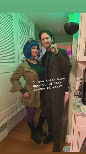 Allie Goertz OnlyFans Leaked Free Thumbnail Picture - #UYH3dp3MlV