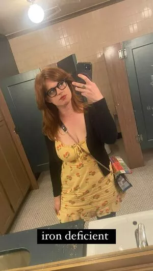 Allie Goertz OnlyFans Leaked Free Thumbnail Picture - #j42b1U8Jrw