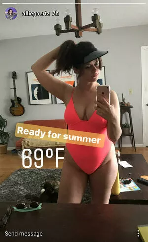 Allie Goertz OnlyFans Leaked Free Thumbnail Picture - #ru3TIC6QSD